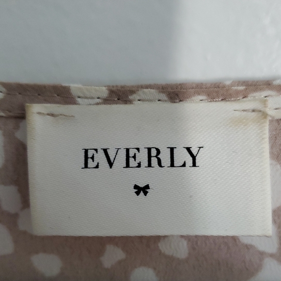 Everly Beige Patterned High Low Dress - Picture 2 of 9